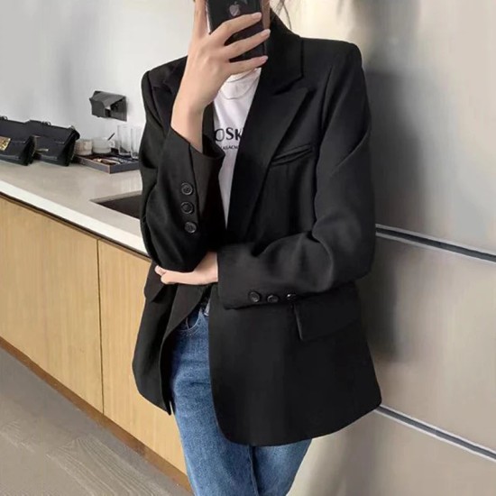 Double-Breasted Women Long Sleeve Chic Blazers Double-Breasted Women Long Sleeve Chic Blazers